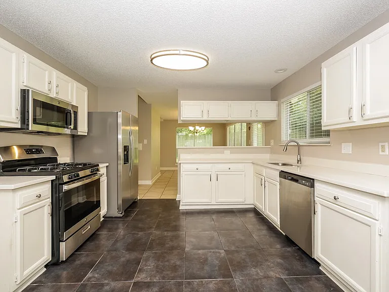 1229 Jacksons View Rd — Photo 5