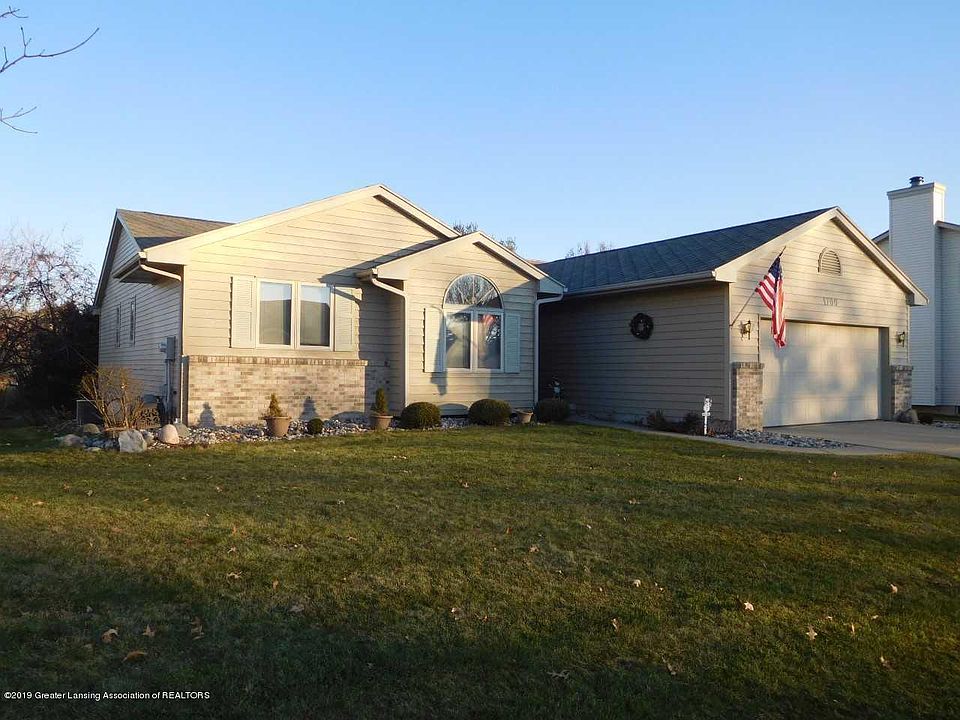 1st image of 1700 Killarney Dr