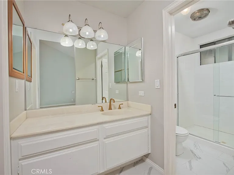 21730 Marylee St #40 — Photo 17