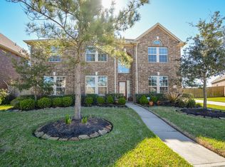 27211 Wooded Canyon Dr, Katy, TX 77494