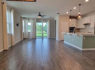 5355 NW Pine Trail Cir, Port Saint Lucie, FL 34983