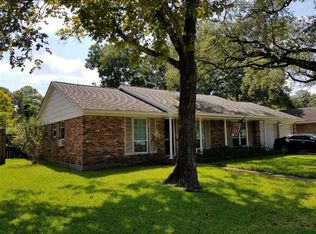 5115 Beechnut St, Houston, TX 77096