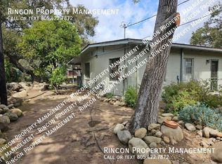 447 Burnham Rd, Oak View, CA 93022