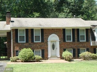 9458 Silver Oak Rd, La Plata, MD 20646