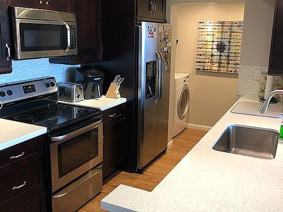3rd image of 3020 NE 32nd Ave APT 1014