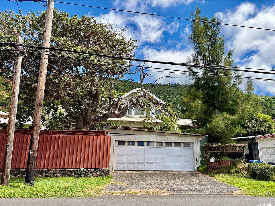 1st image of 2420 E Manoa Rd
