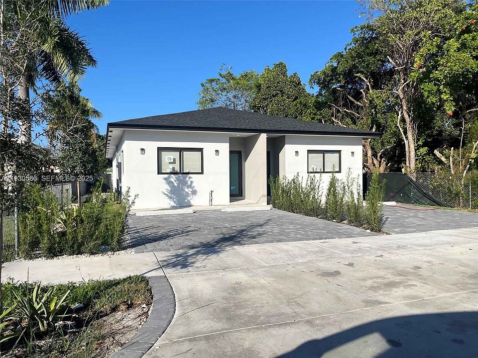 1st image of 119 NW 5th Ave #1