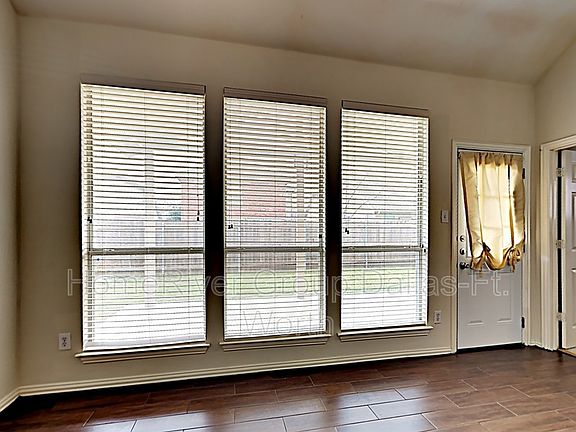 5th image of 5485 Pecan Creek Cir
