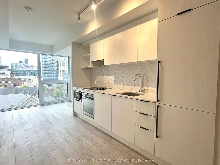 82 Dalhousie St #808 — Photo 4