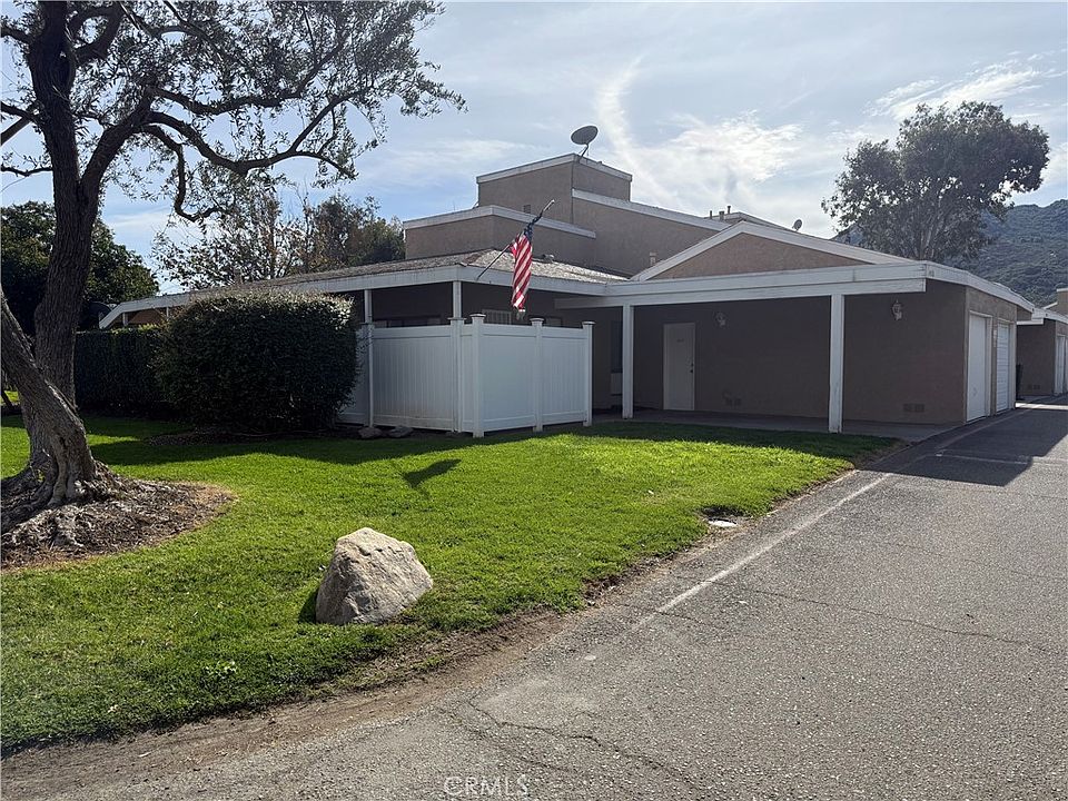 1st image of 44580 La Paz Rd