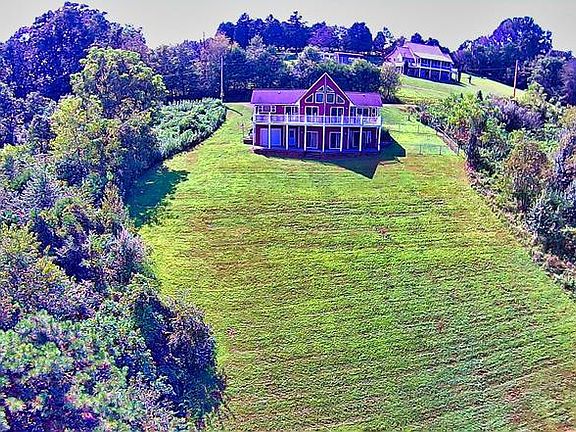 2nd image of 309 Alder Shore Ln