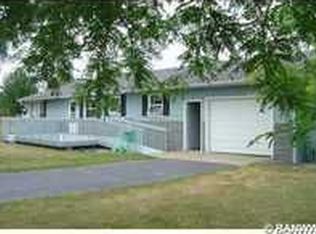 212 Circle Dr, Hixton, WI 54635