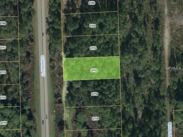 2772 S Highway 17, Crescent City, FL 32112