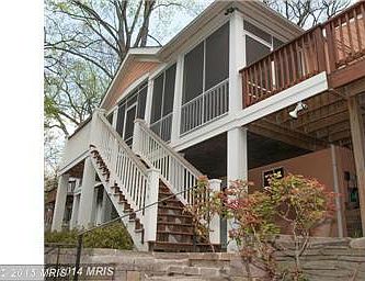 2nd image of 664 Laurel Pl