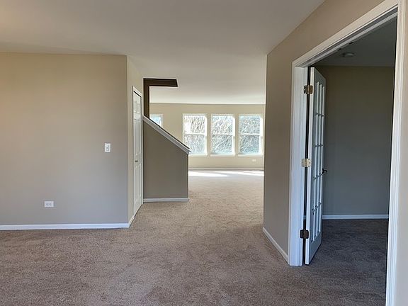 2nd image of 704 Kennedy Dr