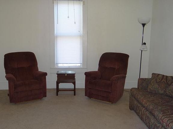 4th image of 632 E Jackson Ave