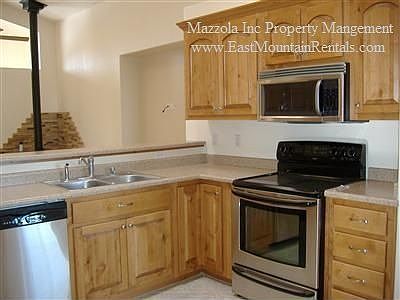 3rd image of 69 Serrania Dr