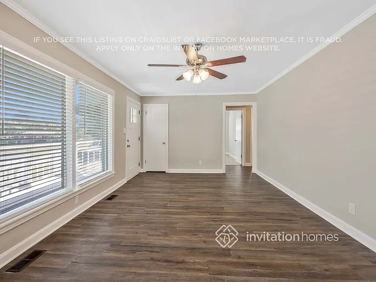 512 Inwood Dr — Photo 10