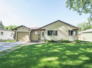 409 21st Ave N, Fargo, ND 58102