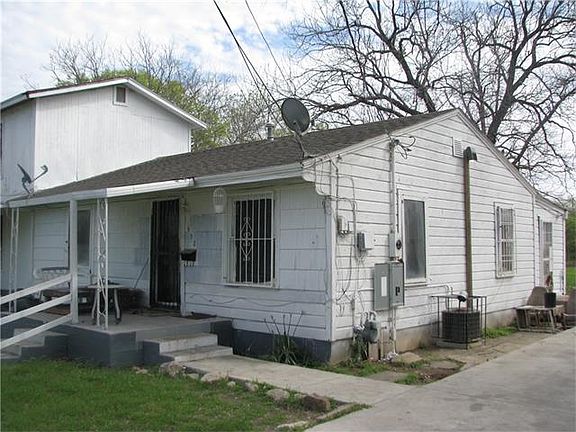 3rd image of 608 Briggs St