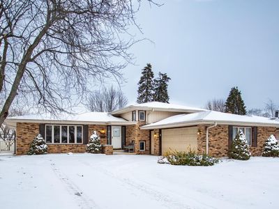1413 Azalea Dr, Munster, IN, 46321