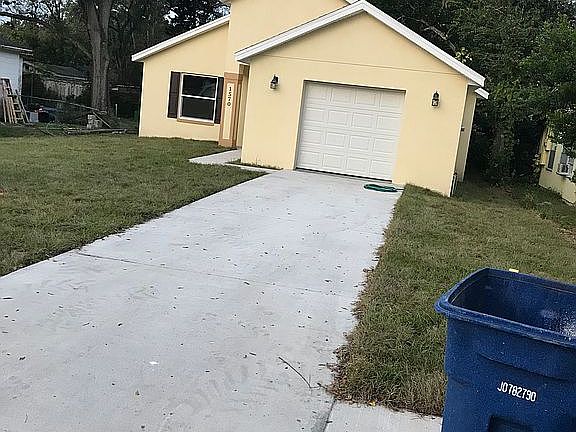 2nd image of 1570 Tioga Ave