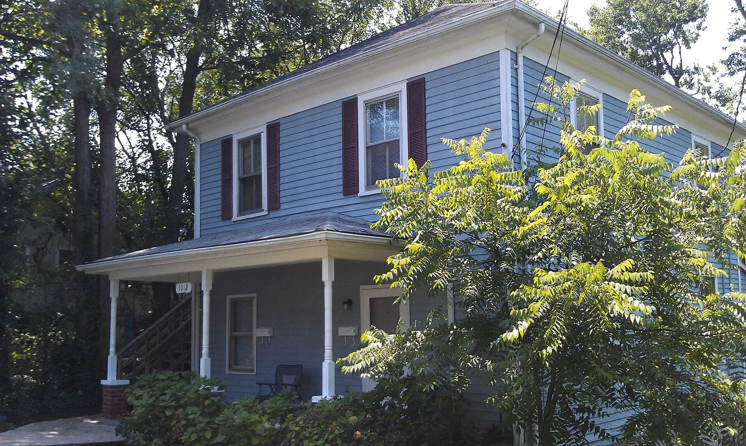 1012 Elliott Ave photo 1