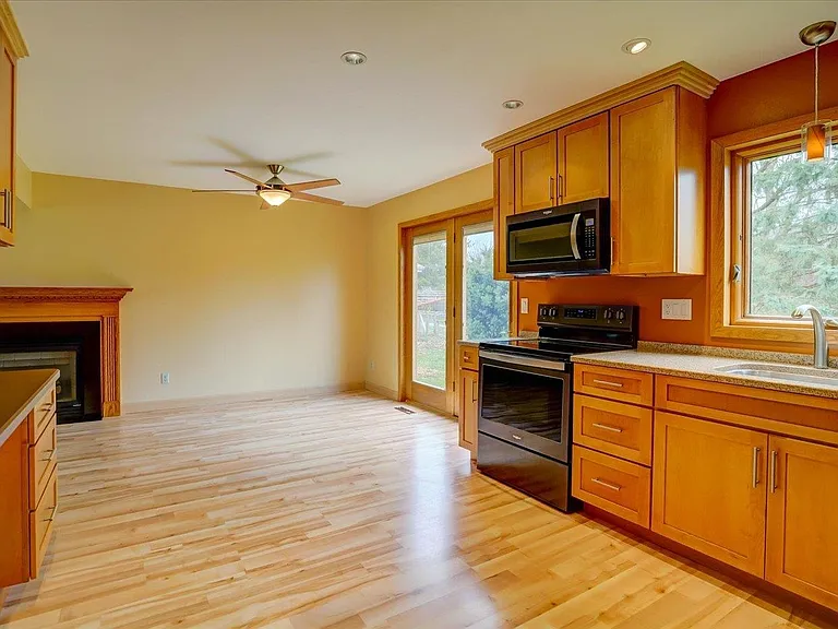 5117 Hackney Way — Photo 10