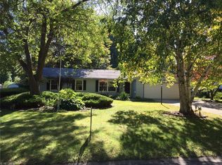 6896 Byron Dr, Madison, OH 44057