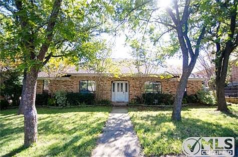 1st image of 3528 Briarcliff Ct N