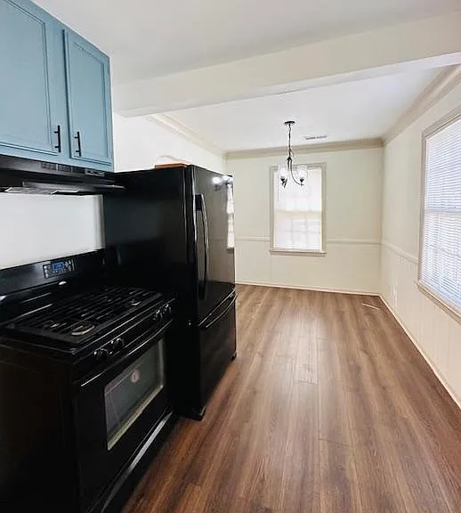 756 S Graham St — Photo 6