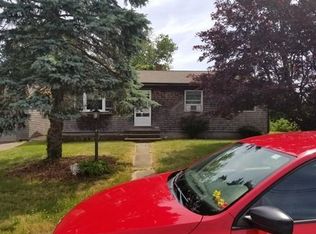 8 Ann Ave, Dartmouth, MA 02747