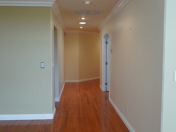 4th image of 961 Orma Dr