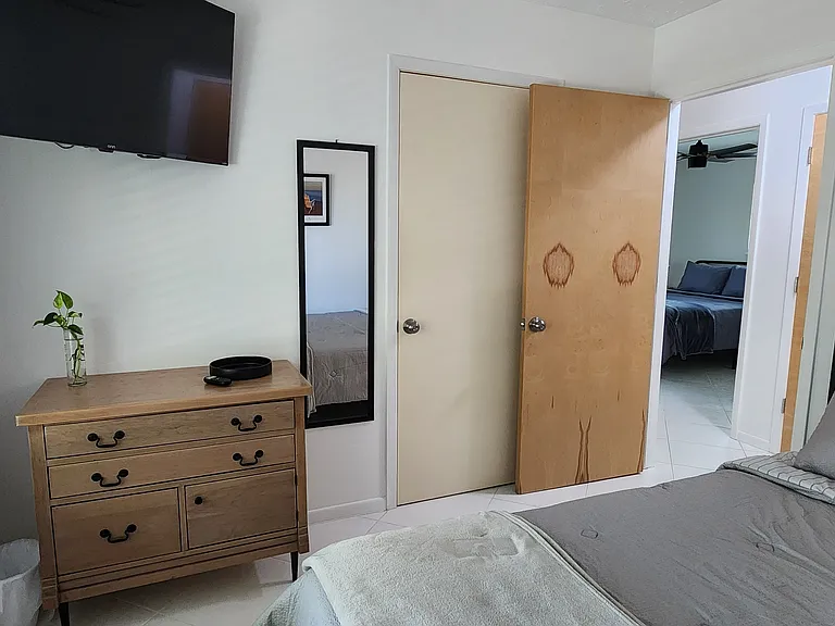 1226 Euclid Cir — Photo 7
