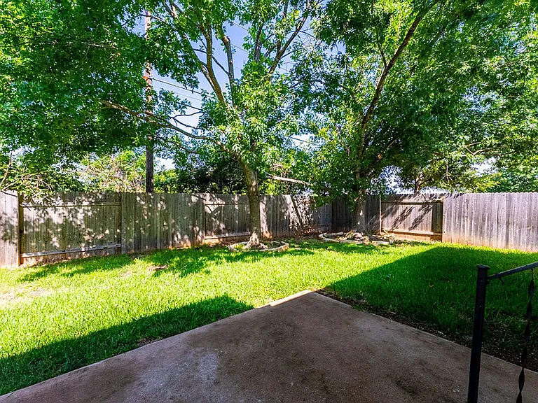 7414 W Magic Mountain Ln — Photo 25