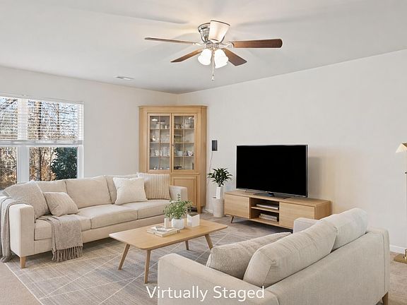 5th image of 8147 Feldwig Pl