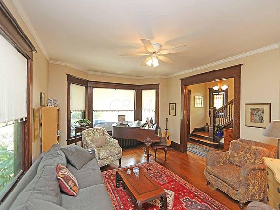 5th image of 117 E Lamartine St