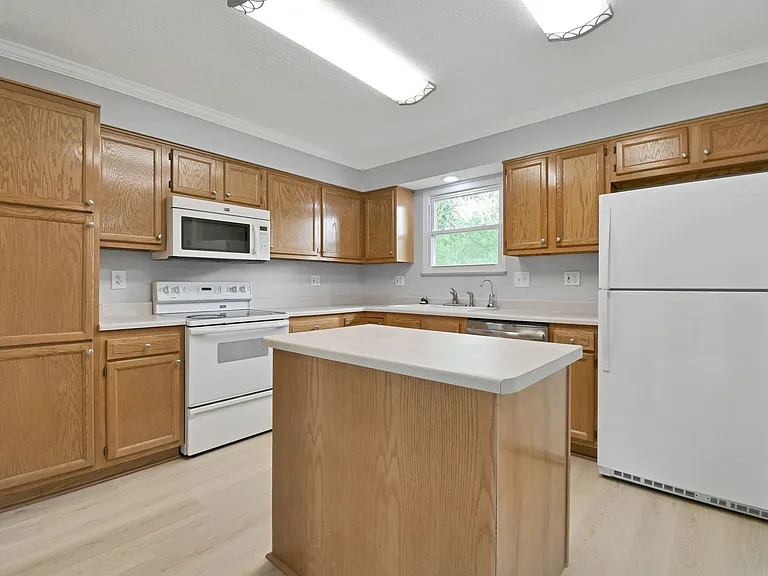 5978 Alice Dr — Photo 12
