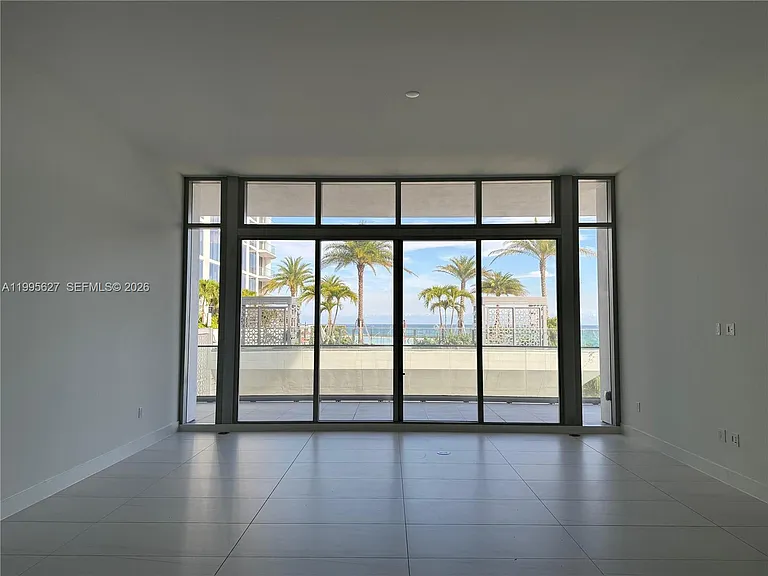 153 N Seabreeze Blvd #4 — Photo 18