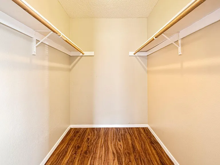 301 Craddock Ave #C — Photo 5