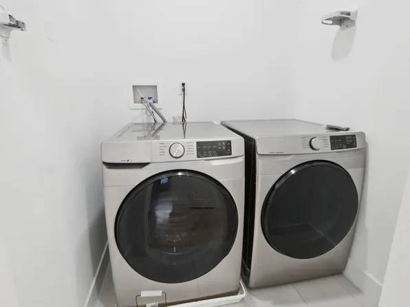 131 Zabriskie Street image 33 of 44