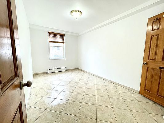 4th image of 52-03 39th Ave #1