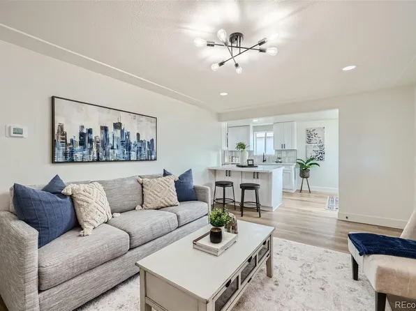 5437 E Asbury Avenue, Denver, CO 80222