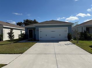 35147 Jomar Ave, Zephyrhills, FL 33541