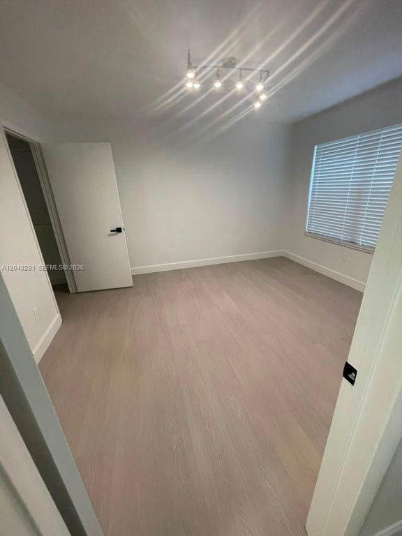 4341 W McNab Rd APT 21, photo 4