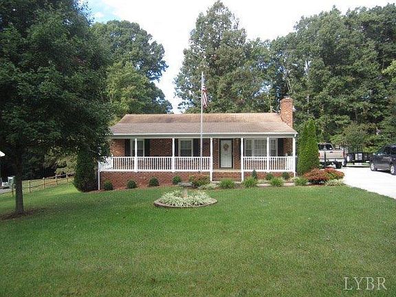 2nd image of 123 Forest Park Dr