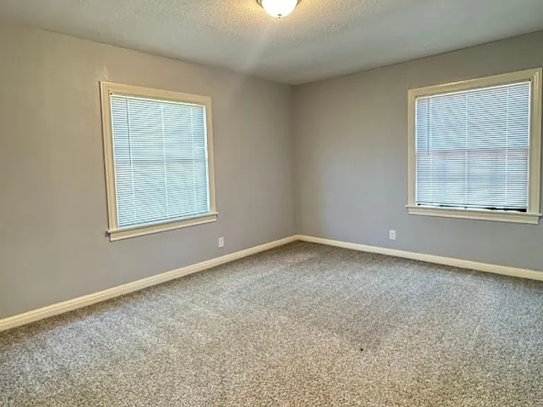 2203 Westway St — Photo 12