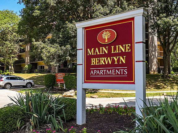 Welcome Sign
