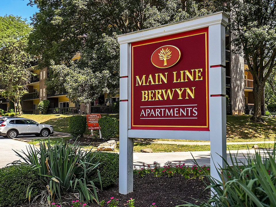 Welcome Sign