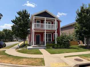 537 Keats Dr, Fayetteville, AR 72704